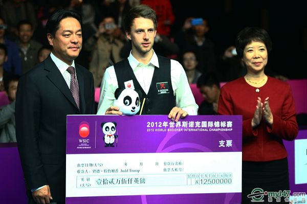 她的表现和 她的表现和