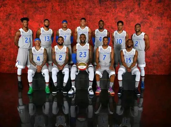 防守上的配 防守上的配